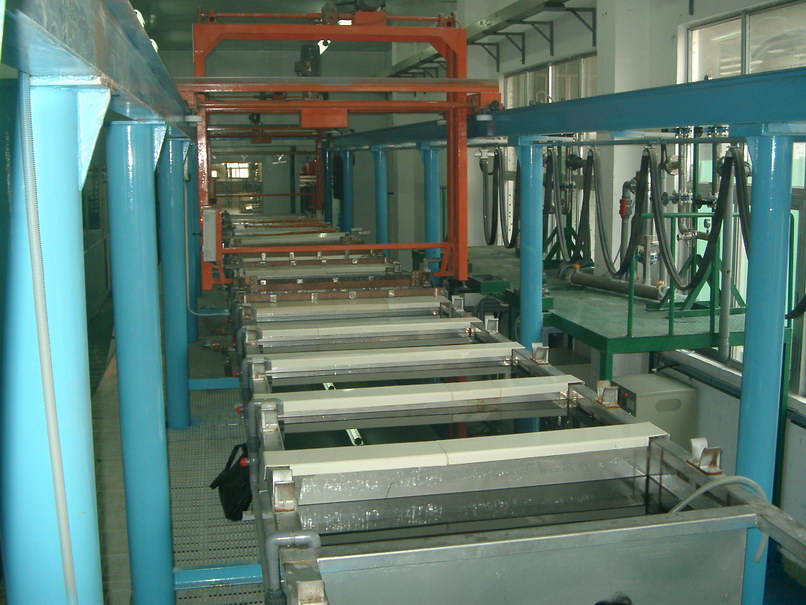 天車龍門式ED電泳設(shè)備生產(chǎn)線